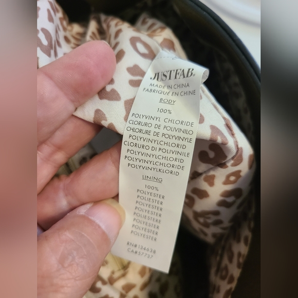 EUC Just Fab Backpack/Purse - Olive green w/ Cheetah print - Picture 14 of 15